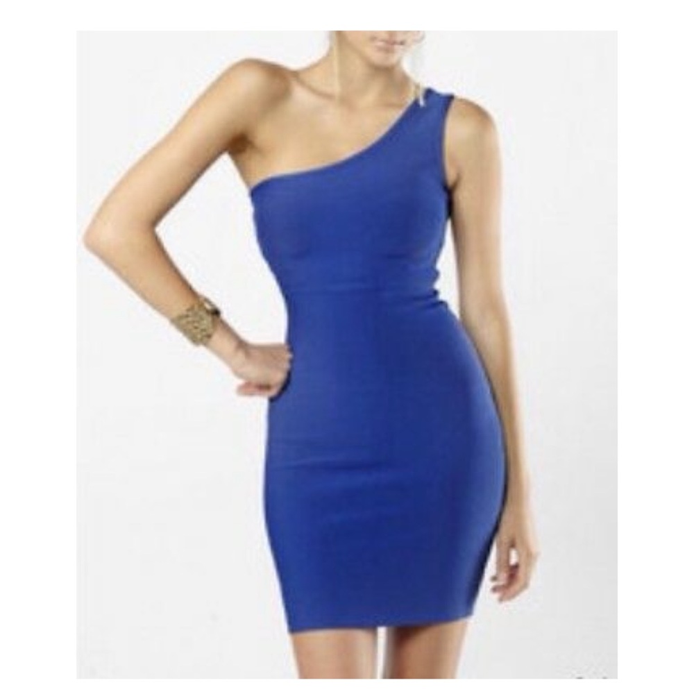 Brand New BCBG Max Azria
MID-LENGTH DRESS size XS NWOT